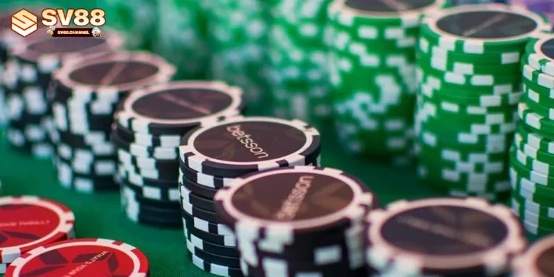 Ưu đãi và khuyến mãi khi chơi poker tại SV88